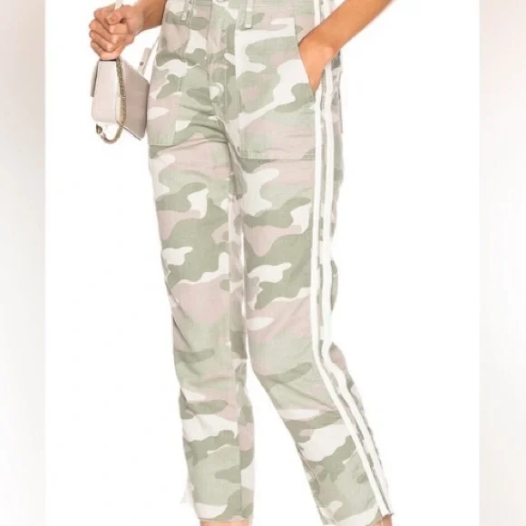 MOTHER The Shaker Chop Crop Fray Pants - Picture 5 of 12